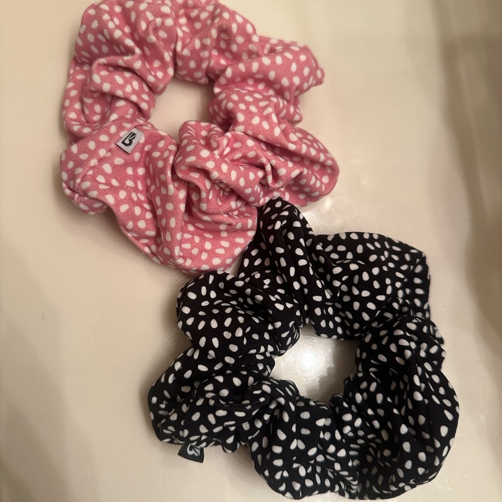 BuffBunny Bossy Print Scrunchies Bundle Pink & Black